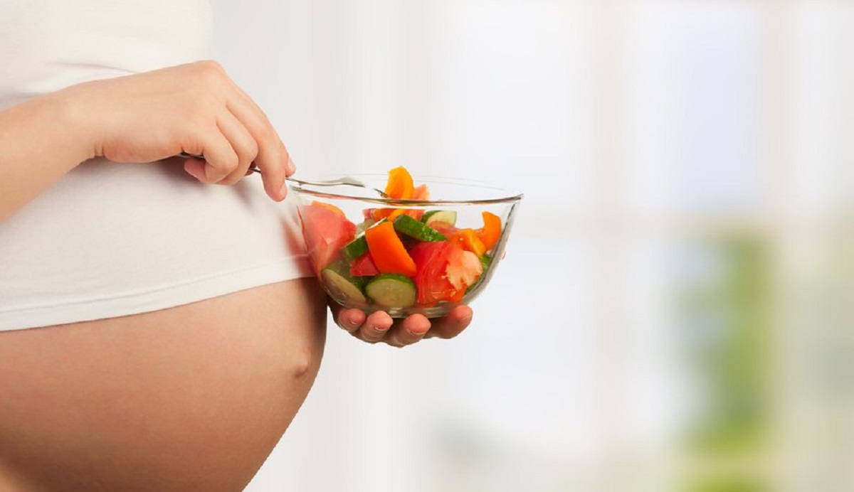 Como o bebê se alimenta durante a gravidez?