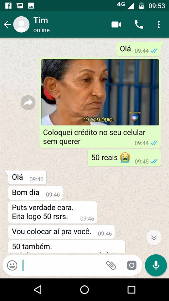 agrandeartedeserfeliz.com - Ele errou o número na hora de colocar 50 reais de crédito no celular, mas recebeu grata surpresa