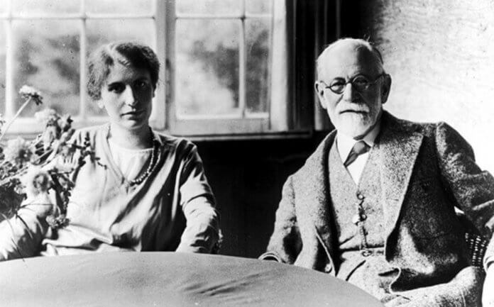 Anna Freud e sua obra depois de Sigmund Freud