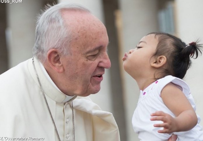 “Não devemos ter medo da bondade, da ternura.” – Papa Francisco