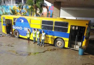 agrandeartedeserfeliz.com - “Banho do Bem” resgata dignidade de sem-tetos em Brasília