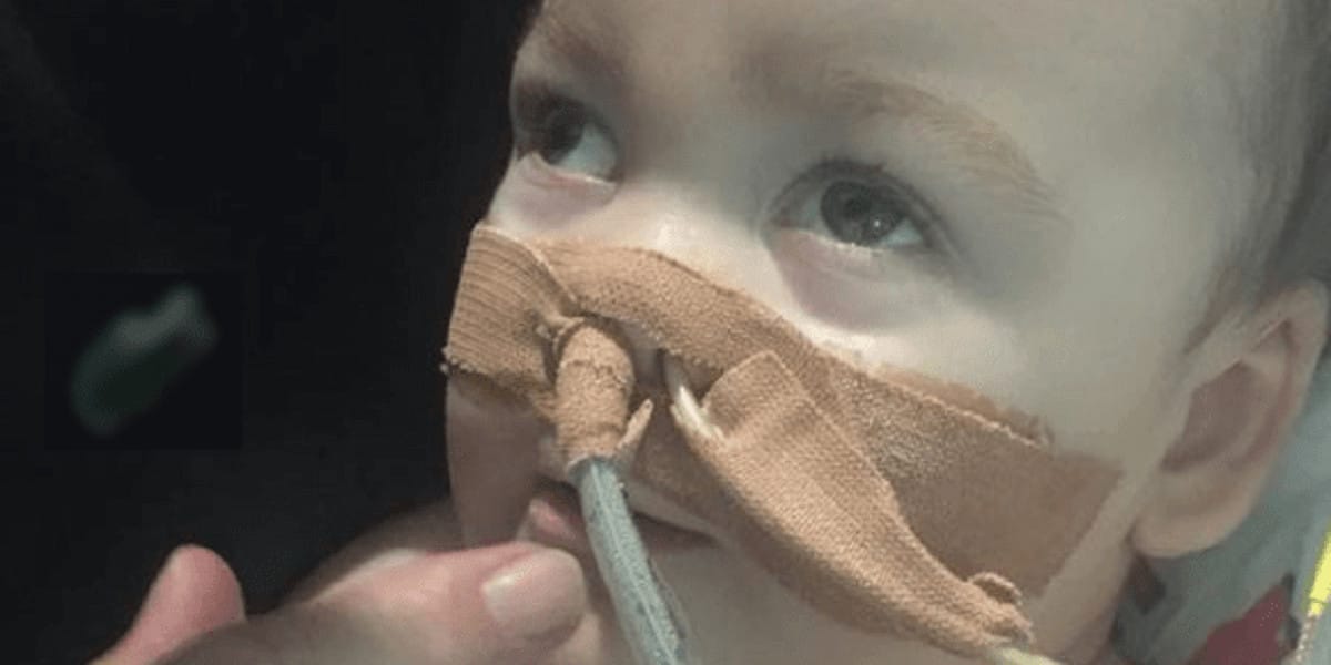 alfie-evans-olhos-abertos