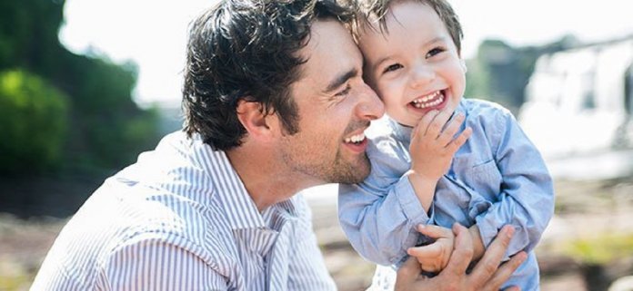 Bons pais preparam os filhos para os aplausos, pais brilhantes preparam os filhos para os fracassos!