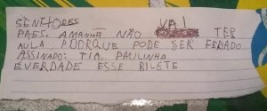 agrandeartedeserfeliz.com - ‘Bilete’ feito por menino para faltar à escola viraliza, mãe é criticada e a discussão levanta uma importante reflexão