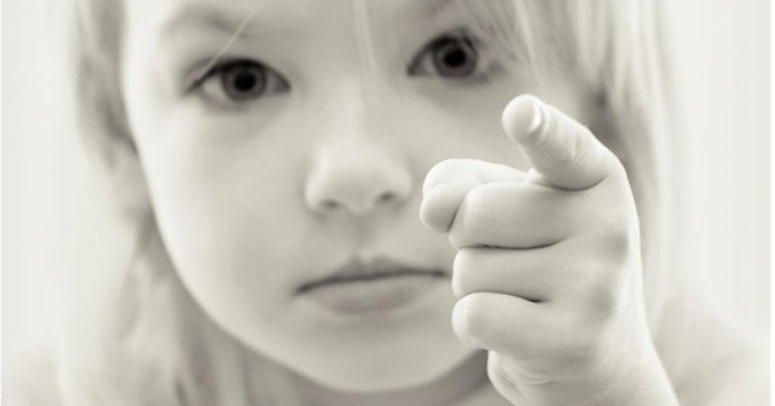 5 frases muito comuns que revelam um trauma de infância que não foi superado