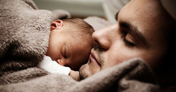 Volunteer-to-Cuddle-Drug-Affected-Newborns