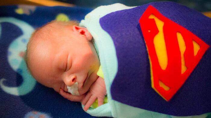 premature-babies-superhero-costumes-kansas-5