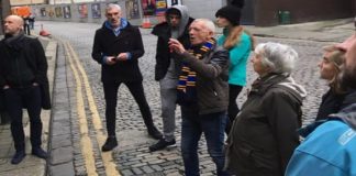Irlanda tira moradores da rua e os transformam em guias turísticos