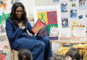 agrandeartedeserfeliz.com - Michelle Obama faz lives para crian&ccedil;as e l&ecirc; livros infantis durante quarentena