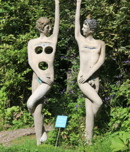 Por 50 anos, artista criou jardim de esculturas escondido nas florestas finlandesas agrandeartedeserfeliz.com - Por 50 anos, artista criou jardim de esculturas escondido nas florestas finlandesas