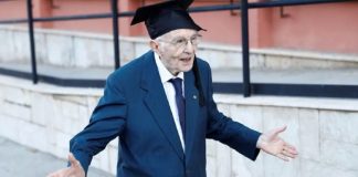 Vovô italiano de 96 anos é a pessoa mais velha a se formar no país