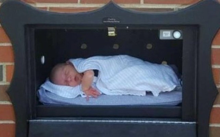 agrandeartedeserfeliz.com - Pela 1ª vez em dois anos, 'caixa do abandono' recebe bebê lamentavelmente rejeitado pela mãe na Bélgica
