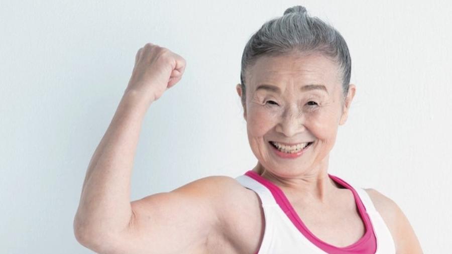 agrandeartedeserfeliz.com - Professora de ginástica de 90 anos esbanja saúde e vitalidade no Japão: 'Idade é só um número'