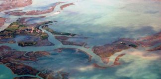 Arqueólogos descobrem antiga estrada romana em lagoa da cidade de Veneza, na Itália