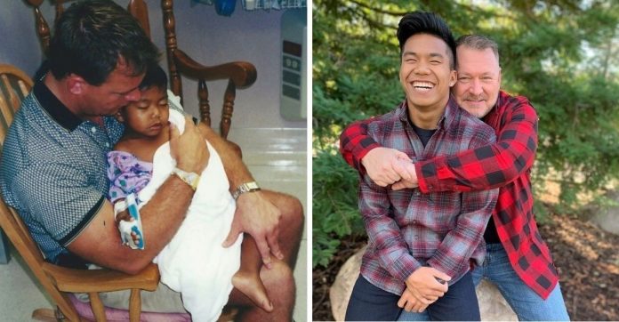 Jovem de 22 anos agradece pai solo que o adotou em orfanato no Camboja quando ele era criança