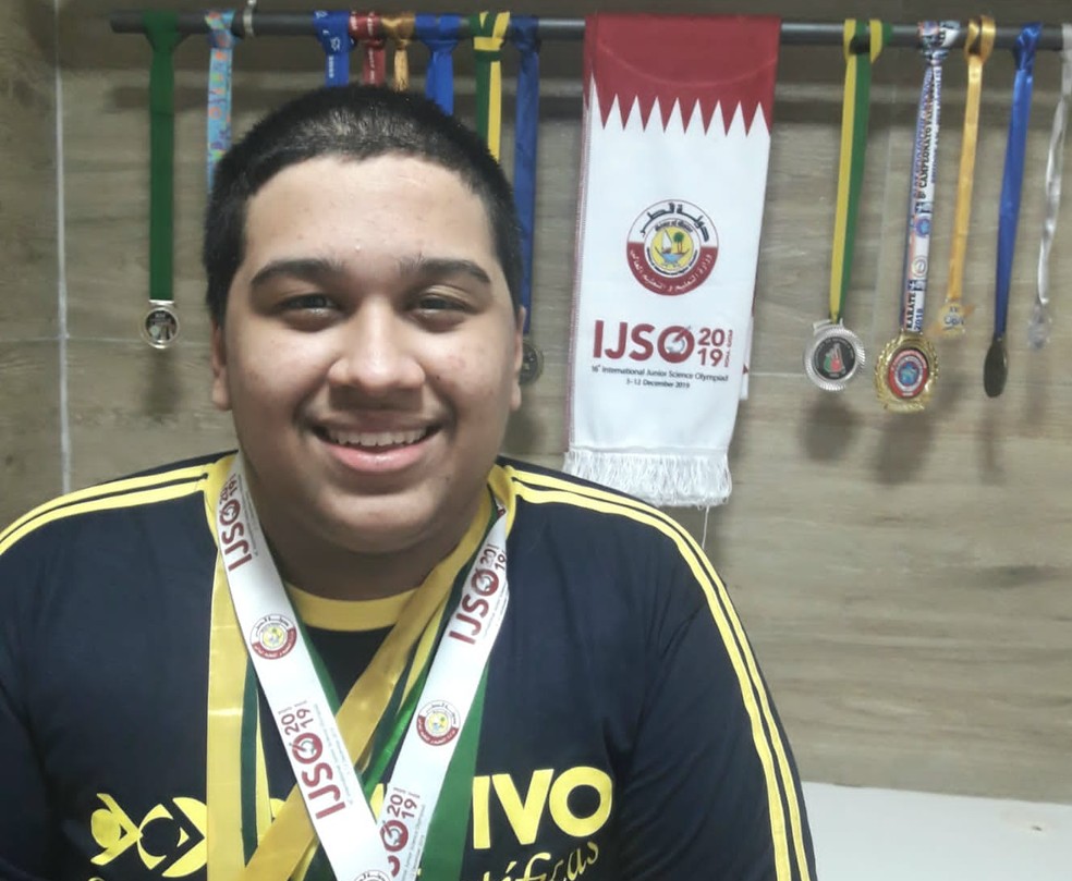 agrandeartedeserfeliz.com - Estudante brasileiro conquista medalha de ouro na Olimpíada Internacional de Física: 'Dei meu máximo'