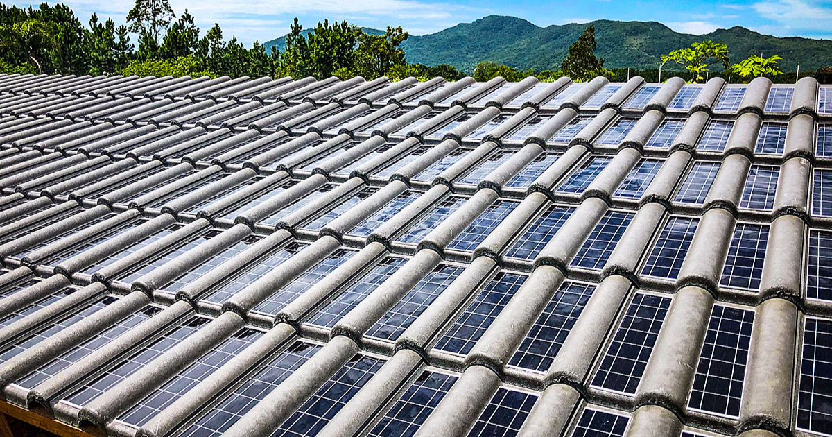 agrandeartedeserfeliz.com - Startup do Brasil cria telha ecológica capaz de gerar energia solar de baixo custo