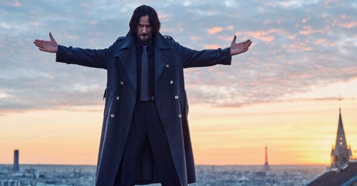 agrandeartedeserfeliz.com - Keanu Reeves compartilha sua lista de filmes essenciais "que todos deveriam assistir" - confira