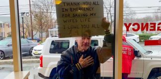 “Obrigado por salvar minha esposa”: homem agradece médicos de hospital com cartaz