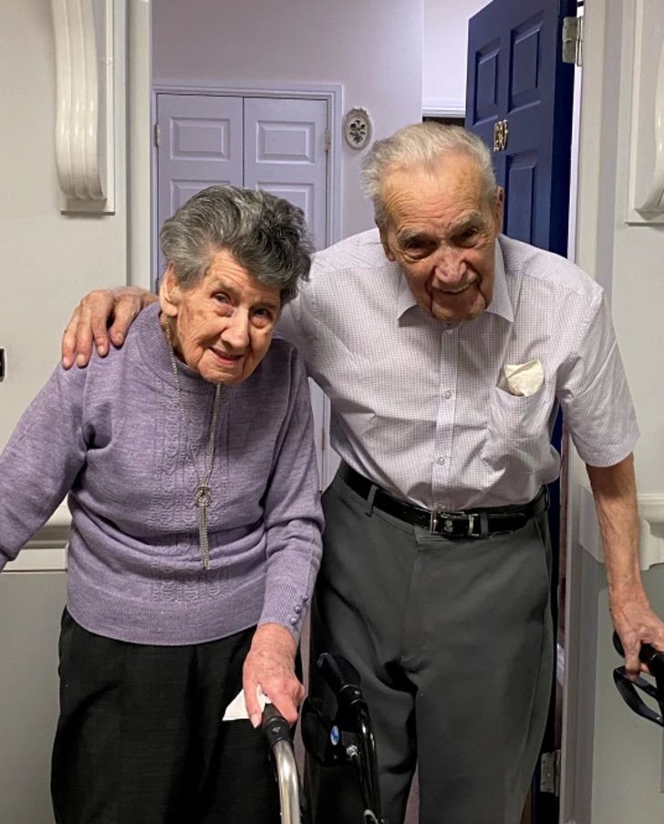 agrandeartedeserfeliz.com - Idosos de 102 e 100 anos comemoram seu 81º aniversário de casamento: 'Vivendo felizes para sempre'