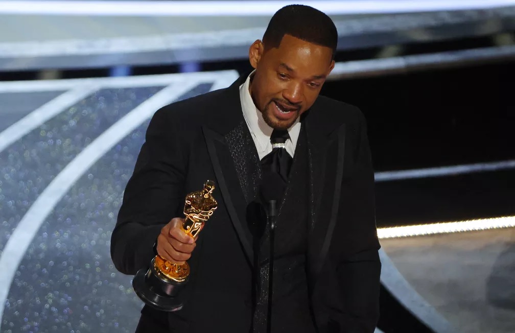 agrandeartedeserfeliz.com - Will Smith chora ao ganhar 1º Oscar e pede desculpa após dar tapa em Chris Rock [VIDEO]