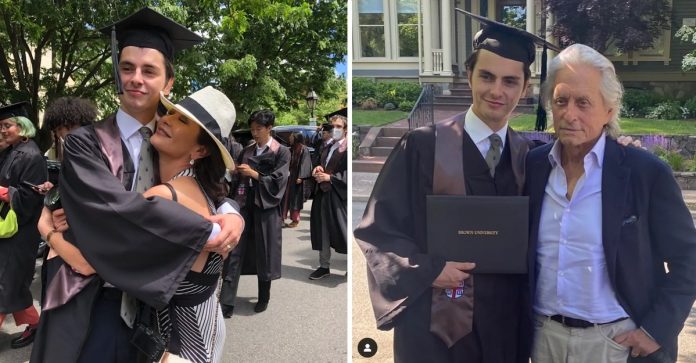 Filho de Michael Douglas e Catherine Zeta-Jones se forma na faculdade: ‘Estamos orgulhosos’, dizem os pais