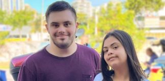 Ivy, filha de Romário, anuncia namoro com rapaz que conheceu em imersão para pessoas com síndrome de Down