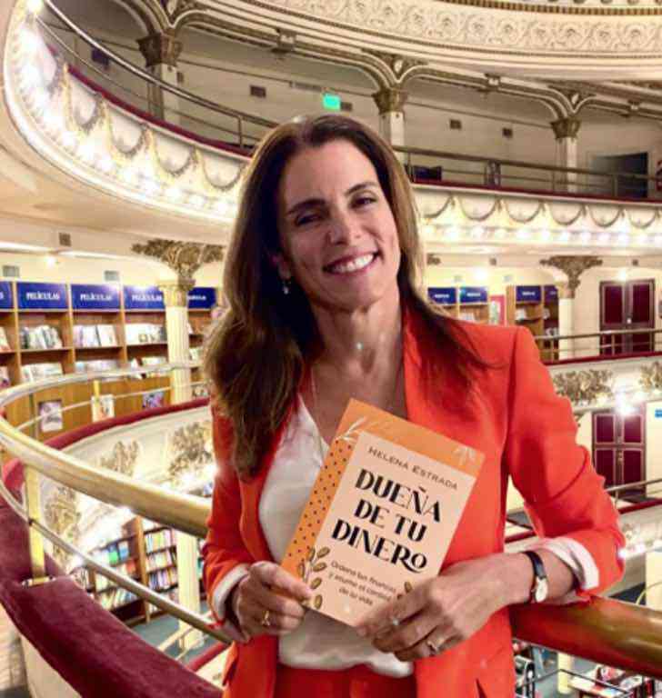 agrandeartedeserfeliz.com - Escritora lança livro em evento, mas ninguém vai: 'Faz parte do caminho aceitar o próprio fracasso'