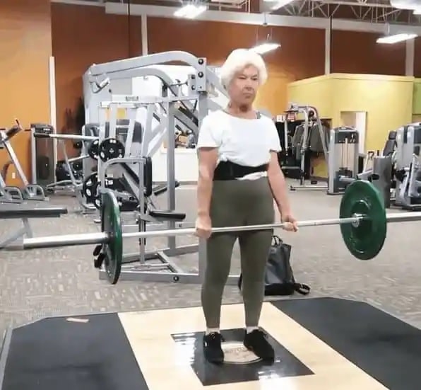 agrandeartedeserfeliz.com - Aos 76 anos, mulher revoluciona rotina, perde 60 kg e se torna influenciadora fitness [VIDEO]