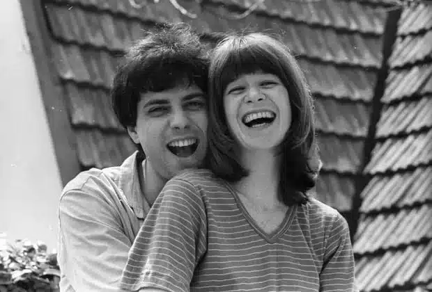 agrandeartedeserfeliz.com - Conheça a história de 47 anos de união de Rita Lee e Roberto de Carvalho