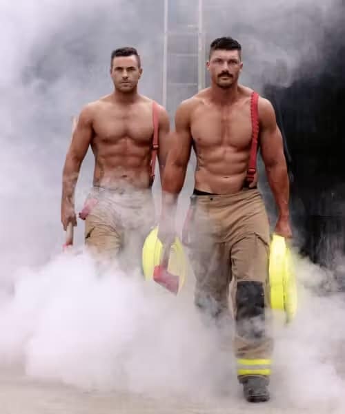 agrandeartedeserfeliz.com - Bombeiros da Austrália lançam Calendário 2024 - dinheiro arrecadado combaterá queimadas